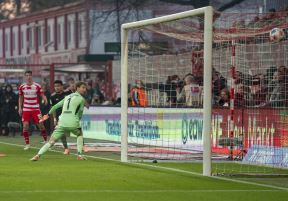 Luis Dijaz gol iz mrtvog ugla na Bajern Union Berlin