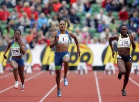 Marion Jones trči 2.jpg