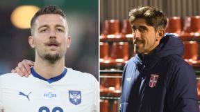 Sergej Milinković-Savić u belom dresu i Veljko Paunović u jakni.