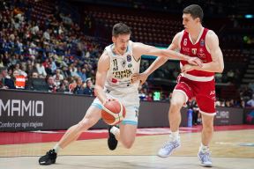 Stefan Nikolić srpski košarkaš u dresu Kremone u Italiji