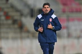 Veljko Paunović trči na Čairu