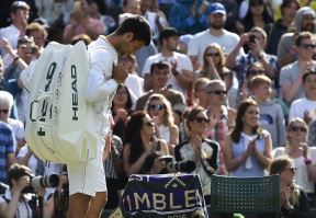 Novak Đoković utučen nakon poraza od Sema Kverija