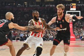 Crvena zvezda Olimpijakos  (3).jpg