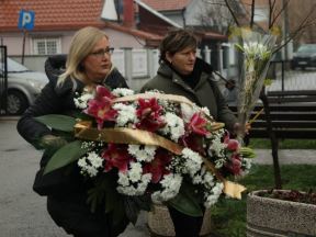 Leontina Vukomanović (3) copy.jpg