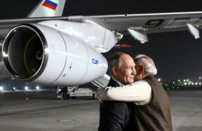 Vladimir Putin i Narendra Modi (2).jpg