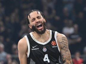 Američki košarkaš Dvejn Vašington, igrač Partizana.