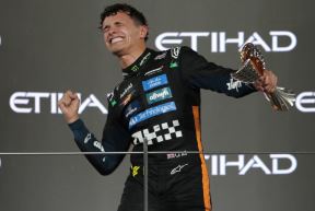 Lando Noris slavi osvajanje titule Formule 1 u Abu Dabiju