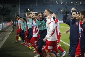 Slavlje fudbalera Zvezde posle pobede protiv Šturma