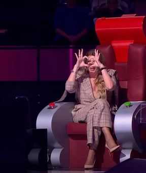 Pomirenje Zorice Brunclik i Viki Miljković (4).jpg