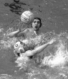 19910413npTucakIv.jpg