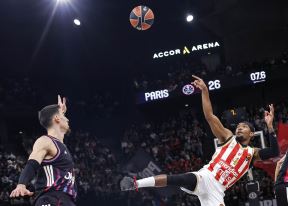Pariz - Crvena Zvezda (3).jpg