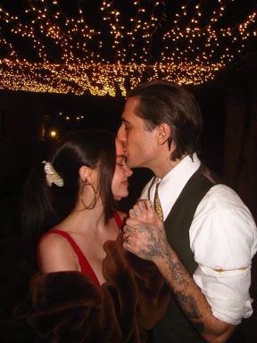 It’s gonna be a beautiful year💍♥️ (3).jpg