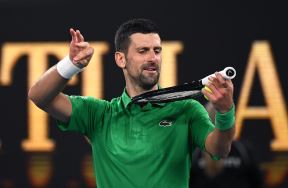 Novak Đoković svira reket kao violinu.
