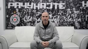 Đoan Penjaroja, trener KK Partizan (2).jpg
