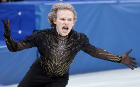 Ilija Malinjin olimpijski šampion u umetničkom klizanju kliza na ZOI u Milanu