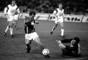 19921118npJuga2.jpg