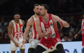 Crvena Zvezda - Olimpijakos (4).jpg