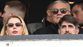 Veljko Paunović u loži stadiona Partizana sa Milkom Forcan