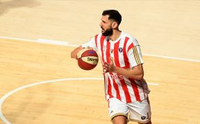 Uroš Plavšić u dresu Zvezde