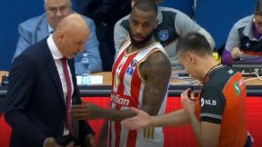 Saša Obradović napao sudiju Uroša Obrkneževića