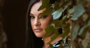Mirna Radulović i sestra bliznakinja Nera (4).jpg