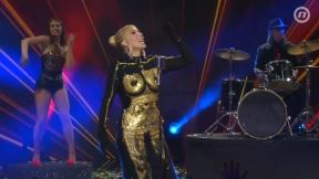 Lepa Brena