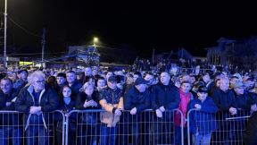 Građani se okupljaju u Vranju (2).jpg