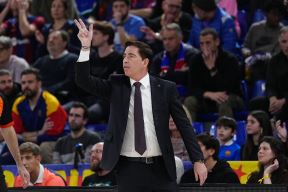 Barcelona - Crvena Zvezda (4).jpg
