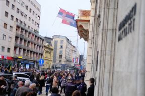 Protest ispred Rektorata (4).jpg