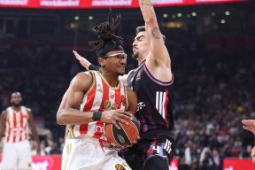 Crvena zvezda - Pariz (1).jpg