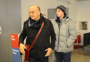 Luka Vujošević sin Duška Vujoševića na aerodromu u Beogradu