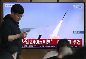Severna Koreja testirala rakete (3).jpg