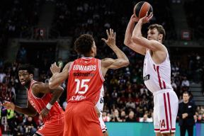 Hapoel - Olimpijakos (2).jpg