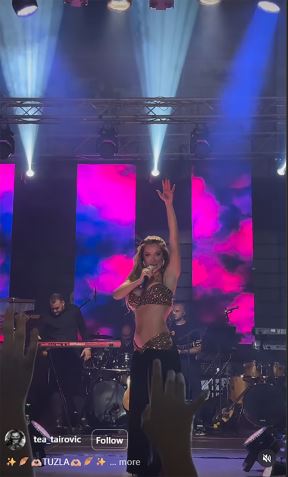 Tea Tairović na infuziji pred koncert u Tuzli (4).jpg