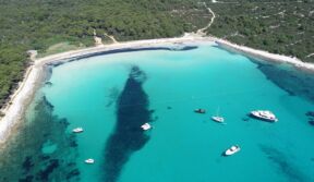 Sakarun plaža, Hrvatska