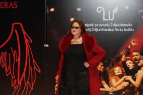 Zvaćeš se Varvara premijera, Danica Ristovski (2).jpg
