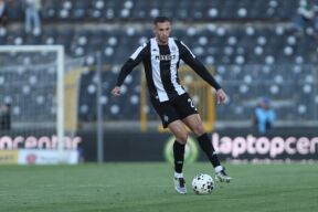 Partizan - Železničar (3).png