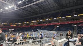 Arena prazna sat vremena pred meč Partizan - Crvena zvezda 3.jpg