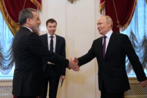 Vladimir Putin i Abas Aragči