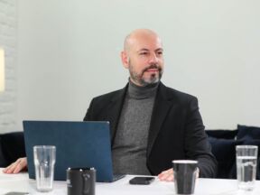 dr Miloš Božović_3xbiznis_podkast_ (6).jpg