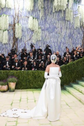 Kejti Peri Met Gala 2026 (4).jpg
