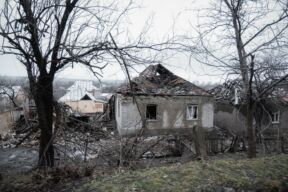 Grad Druživka u Ukrajini uništen u ratu (5).jpg