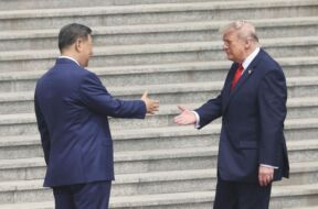 Sastank Trampa i Si Đinpinga u Pekingu (3).jpg