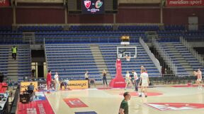 Zagrevanje igrača pred meč Crvena zvezda - Cedevita Olimpija 2.jpg