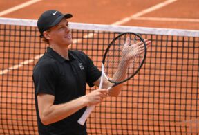 Janik Siner - Danil Medvedev  10.jpg