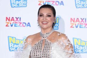 Nina Badrić Naxi zvezde