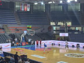 Spartak FMP zagrevanje 1.jpg