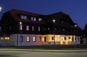 Terme Čatež Slovenija (1).jpg