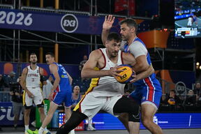 Reprezentacija Španije protiv Srbije na Svetskom prvenstvu u basketu 3x3.