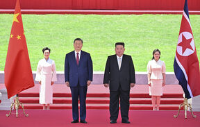 Poseta Si Đinpinga Severnoj Koreji (4).jpg